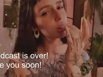 Hugme_  live sex cam