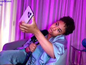 Kat2025  live sex cam