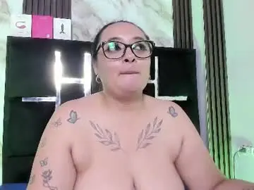 Katherina_diaz  live sex cam