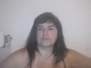 Lolavelvetlove  live sex cam