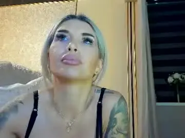 Lovelly_sas  live sex cam