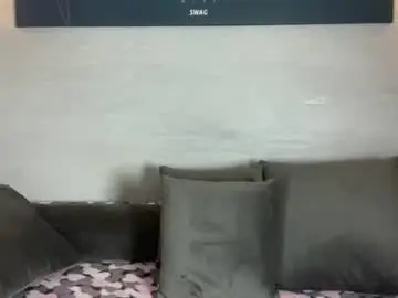 Magdalenebirdtail  live sex cam
