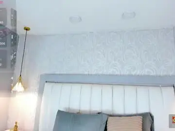 Mia_milfy  live sex cam