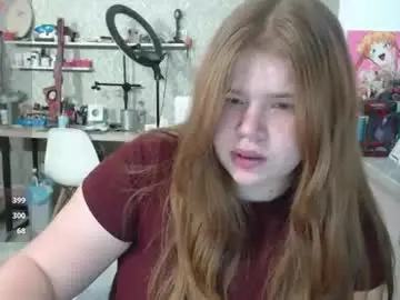 Omellyoo  live sex cam