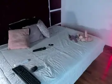 Rossmildrey  live sex cam