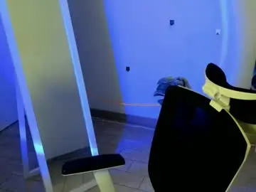 Steffi_xo  live sex cam