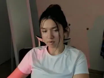 Steffi_xo  live sex cam