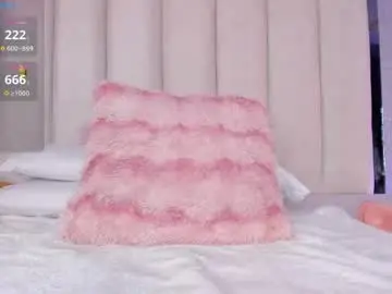 Ambaar_moon_  live sex cam