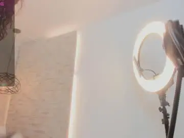 Annie_bowens  live sex cam
