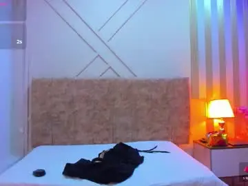 Ashley__foxx_  live sex cam