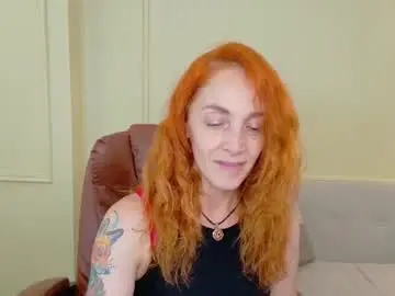 Breeterner  live sex cam