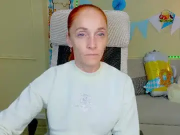Breeterner  live sex cam
