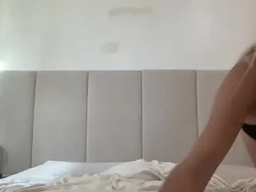 Breexthompson  live sex cam