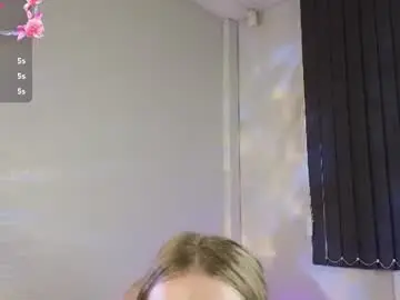 Evamorisesssss  live sex cam