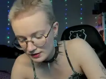 Julietnorris  live sex cam