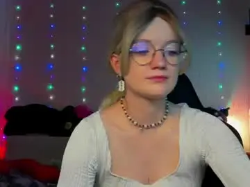 Julietnorris  live sex cam