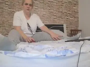 Loveheaven4u  live sex cam