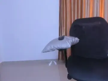 Melissa_belmont  live sex cam