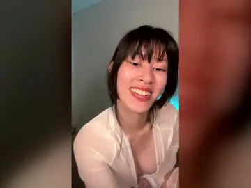Nanawalker  live sex cam