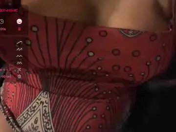 Naturalluna  live sex cam