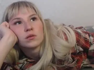 Polly_holyy  live sex cam