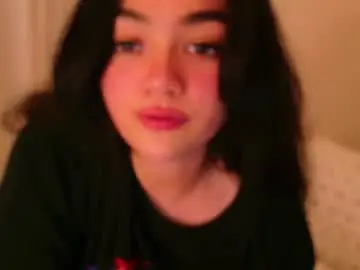 Annatigarr  live sex cam