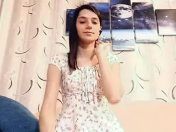 Dinorahfleeks  live sex cam