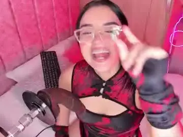 Laana_foxx  live sex cam