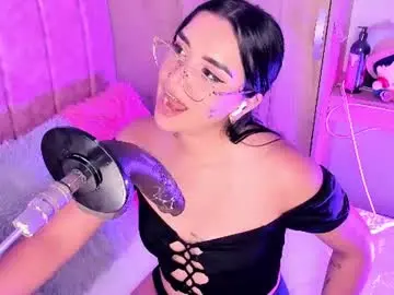 Laana_foxx  live sex cam