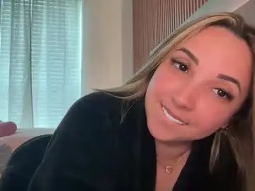 Laraxoxo1999  live sex cam