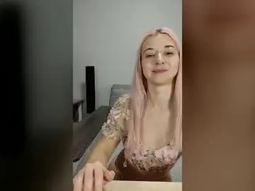 Lunaria5391  live sex cam