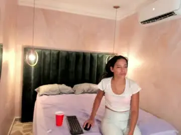 Saramyers  live sex cam