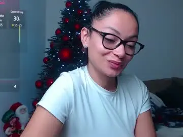 Serenesophi  live sex cam