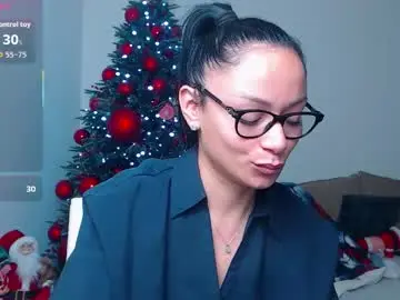 Serenesophi  live sex cam