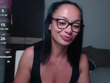 Serenesophi  live sex cam