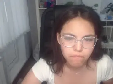 Anda_here  live sex cam