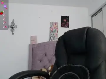 Ellajonz  live sex cam