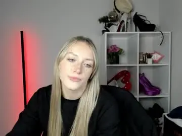 Evelynblond  live sex cam