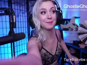 Ghostieghoo  live sex cam