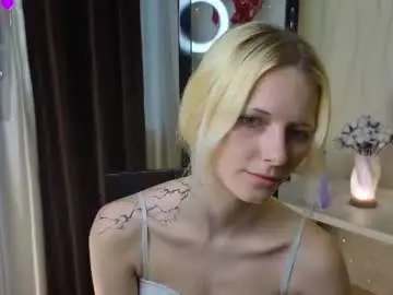 Helly_hoff  live sex cam