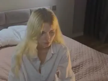 Helly_hoff  live sex cam