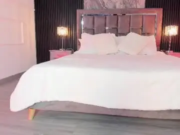 Laureenwells  live sex cam