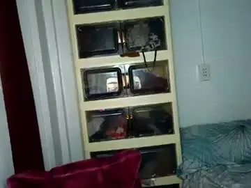 Moon_of_desirexx  live sex cam