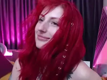 Nina_b1um  live sex cam