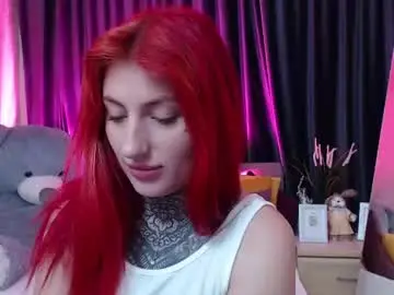Nina_b1um  live sex cam