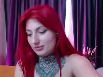 Nina_b1um  live sex cam