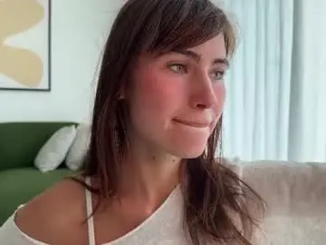 Oofbabe__  live sex cam