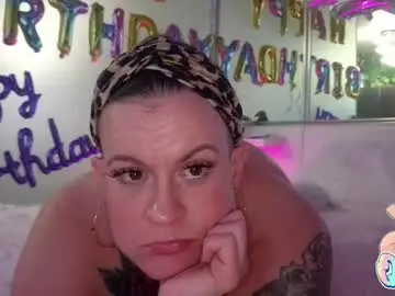 Quinnofspades  live sex cam