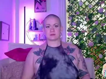 Quinnofspades  live sex cam