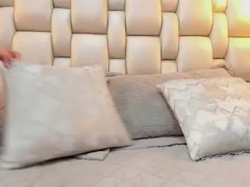 Salo_heavenn  live sex cam